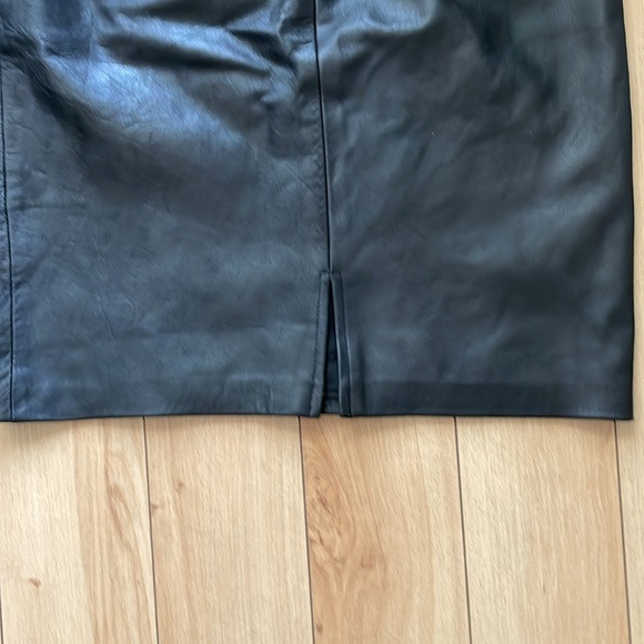 Leather Pencil Skirt - Picture 5 of 5
